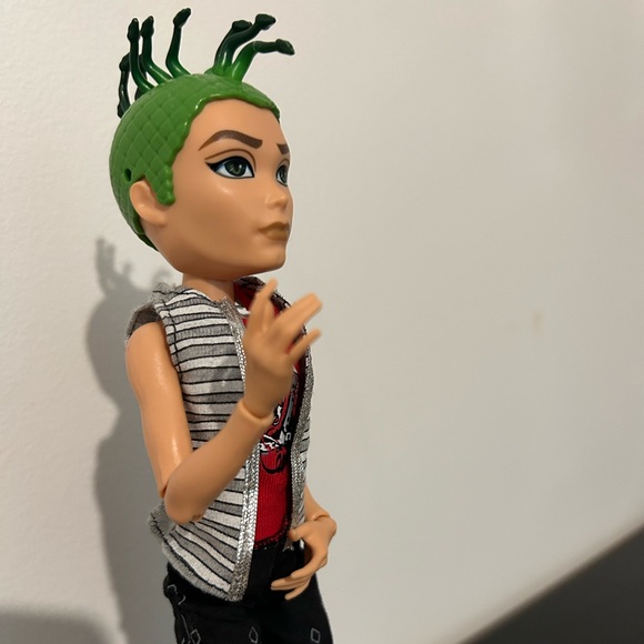 Monster High Doll Ghouls Alive Deuce Gorgon Doll - Picture 8 of 8
